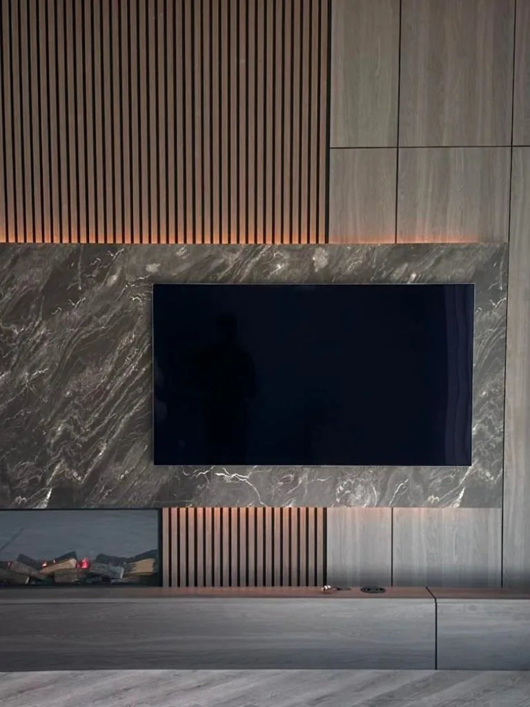 CHICAGO CINEWALL
